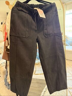 Women’s Black Drawstring Barrel Pants